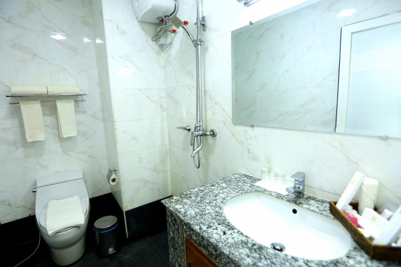 Hotel Sincere Smile Yangon Exterior photo